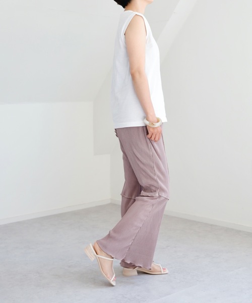 UNFIELD（アンフィールド）の「【UNFIELD プリーツクロスメローフレアパンツ】（その他パンツ・レディース・パープル/ピンクベージュ/グレイッシュベージュ・FREE）」の8枚目の写真