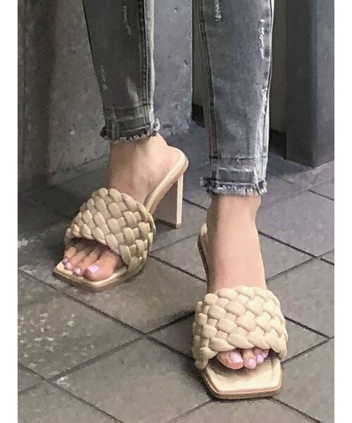 EMODA（エモダ）の「ブレイドスクエアサンダル（サンダル・レディース・ブラック/ホワイト・MEDIUM/LARGE/SMALL）」の15枚目の写真