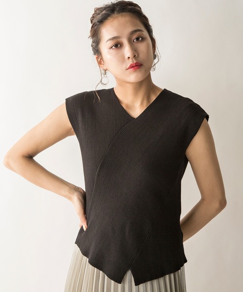 MILLION CARATS（ミリオンカラッツ）の「【STYLE4】2WAYクロスリブニット（ニット/セーター・レディース・オフホワイト/ブラック/カーキ/ブルー・FREE）」の14枚目の写真