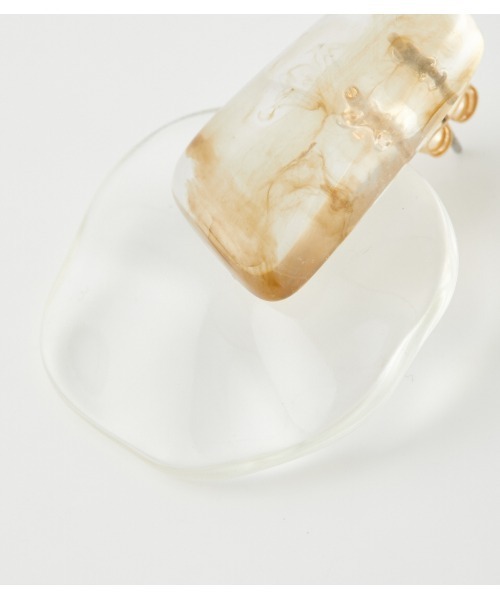 AZUL by moussy（アズールバイマウジー）の「CLEAR NUANCE EARRINGS/クリアニュアンスピアス（ピアス（両耳用）・レディース・クリア/グリーン系その他・FREE）」の7枚目の写真