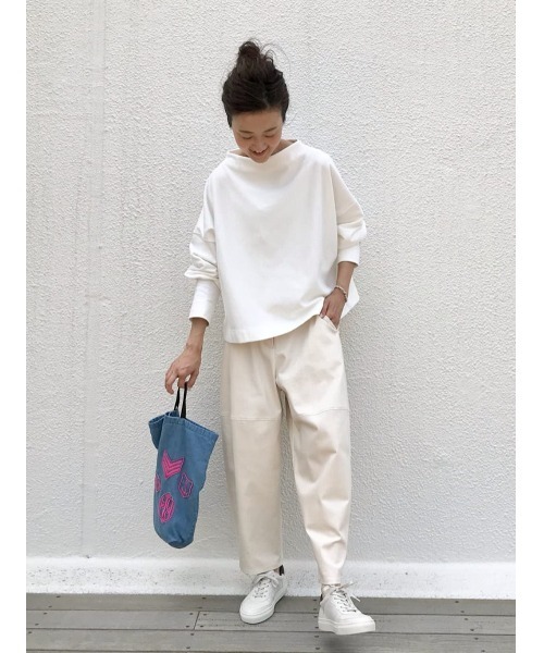 BEARDSLEY(ビアズリー)の「ボトルネックプルオーバー(Tシャツ/カットソー・レディース・チャコールグレー/ホワイト・FREE)」の8枚目の写真