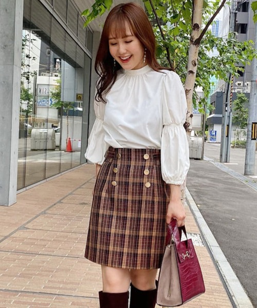 31 Sons de mode（トランテアン ソン ドゥ モード）の「フロント釦