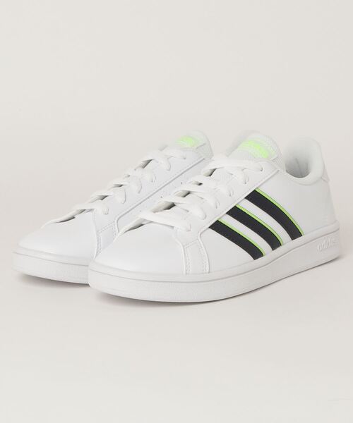 adidas(アディダス)の「adidas 4021579531 スニーカー(スニーカー・メンズ・ホワイト×ネイビー・27.5cm/23.0cm/26.5cm/25.5cm/28.0cm/24.0cm/23.5cm/26.0cm/25.0cm/24.5cm/27.0cm)」の1枚目の写真