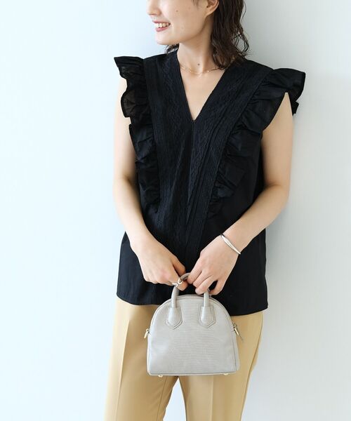 B:MING by BEAMS（ビーミングバイビームス）の「B:MING by BEAMS / レースフリル ノースリーブ ブラウス（シャツ/ブラウス・レディース・グリーン系その他/ホワイト/ブラック・ONE SIZE）」の13枚目の写真