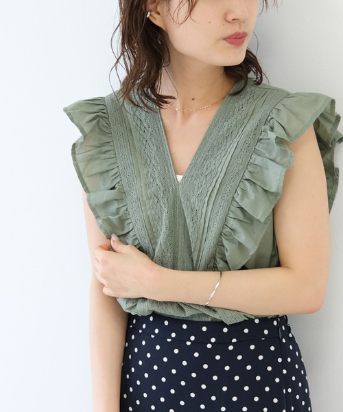 B:MING by BEAMS（ビーミングバイビームス）の「B:MING by BEAMS / レースフリル ノースリーブ ブラウス（シャツ/ブラウス・レディース・グリーン系その他/ホワイト/ブラック・ONE SIZE）」の5枚目の写真
