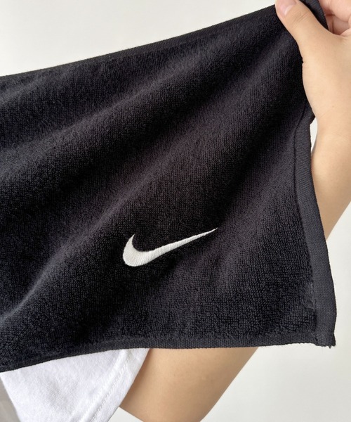NIKE(ナイキ)の「NIKE(ナイキ)/ ソリッド コア マフラー タオル スウッシュロゴ刺繍入りスポーツタオル(タオル・レディース・ブラック/サックスブルー/ブルー/オリーブ/グリーン系その他/ライトブルー/ピンク・FREE)」の17枚目の写真