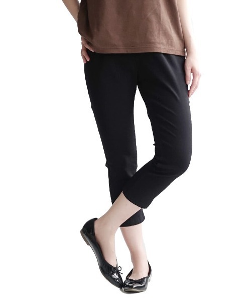 zootie（ズーティー）の「エアパンツ［クロップド］（その他パンツ・レディース・ホワイト系その他/ダークベージュ/ブラック×ホワイト/ブラック/ブルー系その他/ライトベージュ/ネイビー/インディゴブルー/ブラック系その他/ケミカルウォッシュ/ブルー系その他2/チャコール/グレー系その他/オリーブ/ミント/ライトイエロー/グレー系その他2/ブラック×グリーン/アイボリー/キャメル/ブラウン/ライトグリーン・L/3L/S/LL/M）」の3枚目の写真