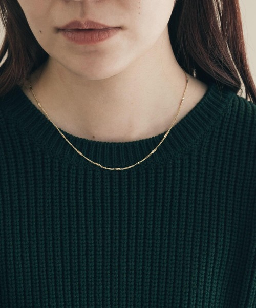 SMELLY（スメリー）の「ネジリチェーンショートネックレス（ネックレス・レディース・ゴールド・-）」の7枚目の写真