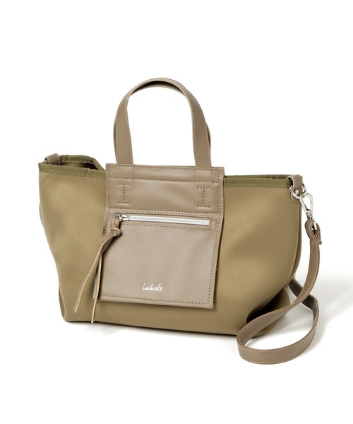LAKOLE（ラコレ）の「ネオプレーンフロントポケットショルダーバッグ / 216803（ショルダーバッグ・レディース・ブラック/カーキオリーブ/グレイッシュベージュ・FREE）」の16枚目の写真