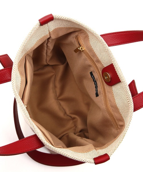 NATURAL BEAUTY BASIC（ナチュラルビューティーベーシック）の「イレギュラーショルダー２ＷＡＹトート（トートバッグ・レディース・ベージュ系その他2/レッド/ブラック・ﾌﾘ-）」の19枚目の写真