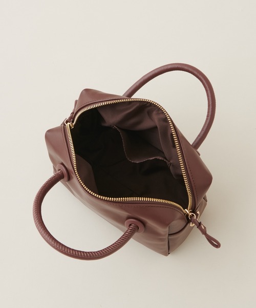 natural couture（ナチュラルクチュール）の「くるみハトメミニボストンバッグ（ボストンバッグ・レディース・ブラック/ブラウン/イエロー・FREE）」の8枚目の写真