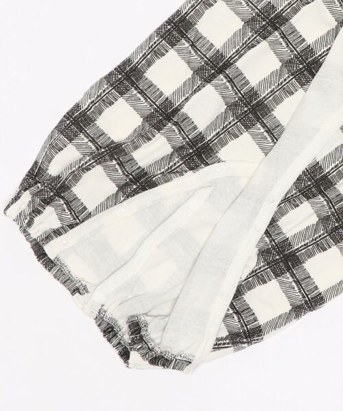 Baabook(ばぶーく)の「ギンガムチェック2wayオール(ロンパース・キッズ・ブラック・50-60cm)」の2枚目の写真