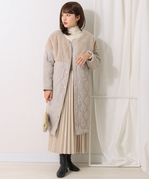 libelle more（リベル モア）の「ボアキルティングロングコート（ダウンジャケット/コート・レディース・ブラック/カーキ/キャメル/グレイッシュベージュ/モカ・M/L）」の9枚目の写真