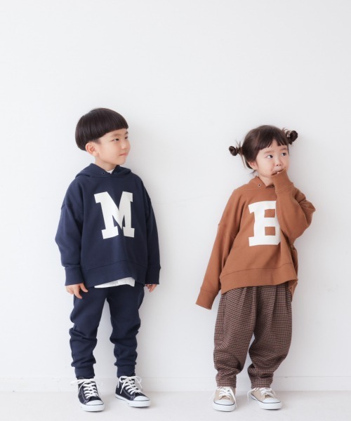 LOWRYS FARM（ローリーズファーム）の「ＵＳＡウラケロゴフーディ　227843（Tシャツ/カットソー・キッズ・ベージュ/ネイビー/アイボリー・110cm/120cm/130cm/140cm/150cm）」の5枚目の写真