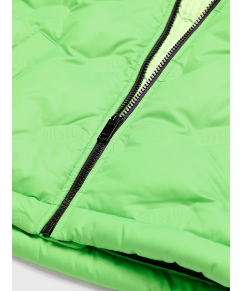 DIESEL（ディーゼル）の「DIESEL KID ジュニア ユニセックス ダウンジャケット リアルダウン（ダウンジャケット/コート・キッズ・ライトグリーン/ピンク/オリーブ/ブラック/オレンジ・4Y/12Y/8Y/14Y/10Y/6Y）」の7枚目の写真
