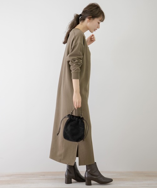 URBAN RESEARCH Sonny Label（アーバンリサーチサニーレーベル）の「【WEB限定】ハリスツイードポケット付きスウェットワンピース（ワンピース・レディース・ネイビー/ブラウン/カーキ・FREE）」の17枚目の写真