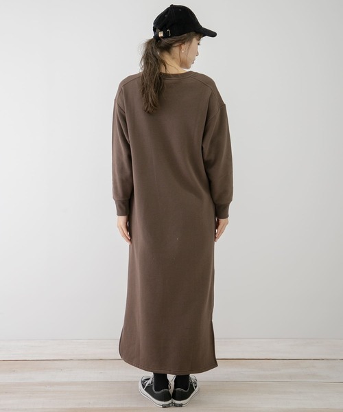 URBAN RESEARCH Sonny Label（アーバンリサーチサニーレーベル）の「【WEB限定】ハリスツイードポケット付きスウェットワンピース（ワンピース・レディース・ネイビー/ブラウン/カーキ・FREE）」の21枚目の写真