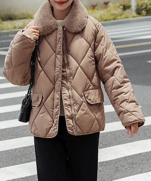 FRP（エフアールピー）の「YUGA フェイクムートン　ボア　キルティング　ジャケットコート（ダウンジャケット/コート・レディース・ブラック/キャメル/オフホワイト・L/M/XL）」の11枚目の写真