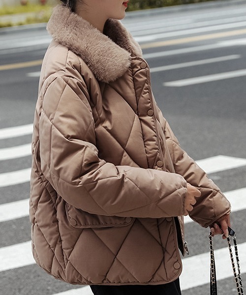 FRP（エフアールピー）の「YUGA フェイクムートン　ボア　キルティング　ジャケットコート（ダウンジャケット/コート・レディース・ブラック/キャメル/オフホワイト・L/M/XL）」の22枚目の写真