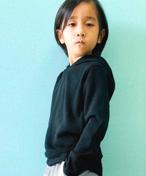 THE CASUAL(カジュアル)の「ガゼット付き無地プルオーバーパーカー キッズ(パーカー・キッズ・チャコール/パープル/ミント/モカ/ベージュ/ネイビー/ブラック/ブラウン/杢グレー/オートミール・110cm/130cm/120cm/140cm/160cm/150cm)」の14枚目の写真