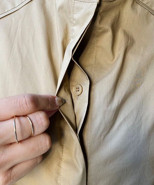 CAPRICIEUX LE'MAGE（カプリシューレマージュ）の「肩パイピングシャツ（シャツ/ブラウス・レディース・ホワイト/ベージュ・FREE）」の11枚目の写真