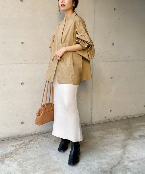 CAPRICIEUX LE'MAGE（カプリシューレマージュ）の「肩パイピングシャツ（シャツ/ブラウス・レディース・ホワイト/ベージュ・FREE）」の16枚目の写真