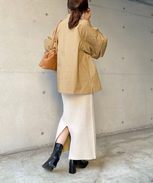 CAPRICIEUX LE'MAGE（カプリシューレマージュ）の「肩パイピングシャツ（シャツ/ブラウス・レディース・ホワイト/ベージュ・FREE）」の18枚目の写真