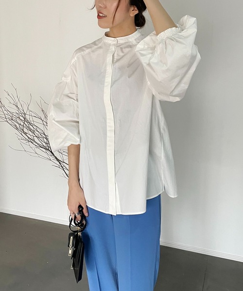 CAPRICIEUX LE'MAGE（カプリシューレマージュ）の「肩パイピングシャツ（シャツ/ブラウス・レディース・ホワイト/ベージュ・FREE）」の20枚目の写真