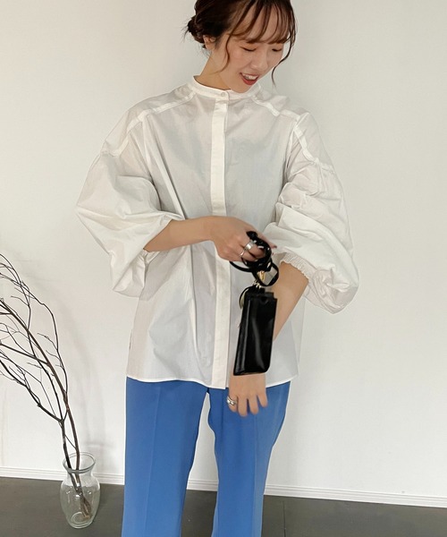 CAPRICIEUX LE'MAGE（カプリシューレマージュ）の「肩パイピングシャツ（シャツ/ブラウス・レディース・ホワイト/ベージュ・FREE）」の22枚目の写真