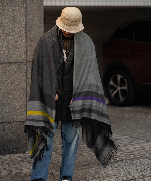 Iroquois（イロコイ）の「LINE STOLE（ストール/ショール・メンズ・ブラック系その他・FREE）」の6枚目の写真