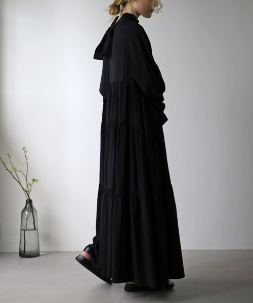 UNFIELD(アンフィールド)の「【UNFIELD】2WAYリボンティアードワンピース(ワンピース・レディース・ブラック/ベージュ・FREE)」の13枚目の写真