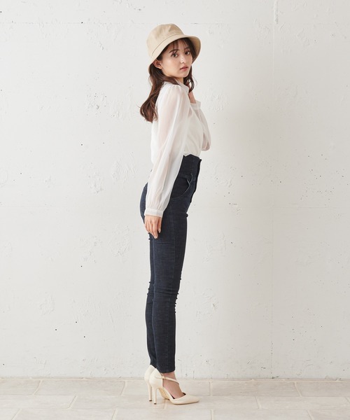 MIIA（ミーア）の「ハイウエストスキニーパンツ（デニムパンツ・レディース・ブラック/オフホワイト/インディゴブルー・FREE）」の9枚目の写真