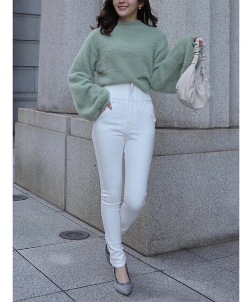 MIIA（ミーア）の「ハイウエストスキニーパンツ（デニムパンツ・レディース・ブラック/オフホワイト/インディゴブルー・FREE）」の16枚目の写真