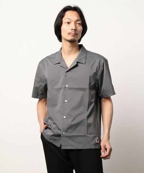 KRIFF MAYER（クリフメイヤー）の「さらさらエアー開襟半袖シャツ（シャツ/ブラウス・メンズ・その他5/ネイビー/カラフル/チャコール/キャメル・LARGE/MEDIUM/SMALL/X-LARGE）」の2枚目の写真