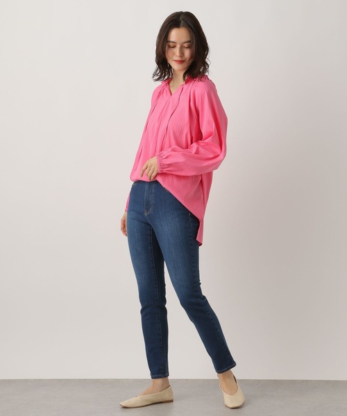 LEPSIM（レプシィム）の「ギャザーVネックブラウス　259277（シャツ/ブラウス・レディース・オフホワイト/ピンク/ブルー・FREE）」の12枚目の写真