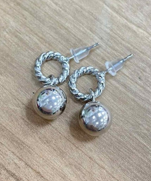 ボールドロップピアス イヤリング Redyazel レディアゼル のファッション通販 Zozotown ボールドロップピアス イヤリング Redyazel レディアゼル のファッション通販 Zozotown