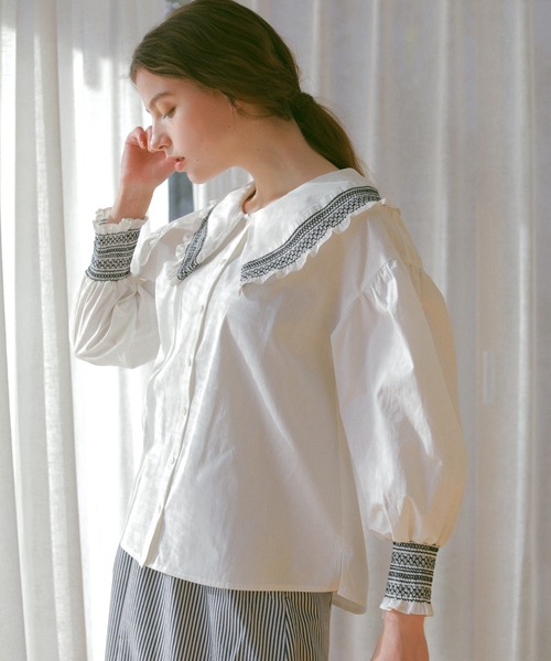 idem（イデム）の「shirring collar blouse/シャーリングカラーコットンブラウス（シャツ/ブラウス・レディース・オフホワイト/ミント・FREE）」の18枚目の写真