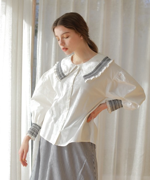 idem（イデム）の「shirring collar blouse/シャーリングカラーコットンブラウス（シャツ/ブラウス・レディース・オフホワイト/ミント・FREE）」の13枚目の写真