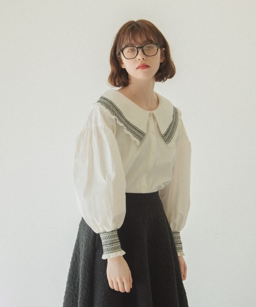 idem（イデム）の「shirring collar blouse/シャーリングカラーコットンブラウス（シャツ/ブラウス・レディース・オフホワイト/ミント・FREE）」の15枚目の写真