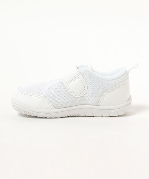こども ビームス（コドモビームス）の「ASICS / 上履き CP MINI（16～22㎝）（その他シューズ・キッズ・ホワイト・21.5/19/18/16.5/21/20.5/17/17.5/18.5/19.5/22/16/20）」の3枚目の写真