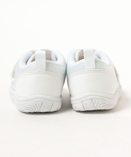 こども ビームス（コドモビームス）の「ASICS / 上履き CP MINI（16～22㎝）（その他シューズ・キッズ・ホワイト・21.5/19/18/16.5/21/20.5/17/17.5/18.5/19.5/22/16/20）」の6枚目の写真