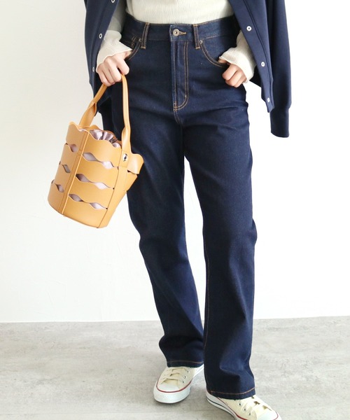 reca（レカ）の「美シルエットストレートデニムパンツ（デニムパンツ・レディース・グレー/ブルー/インディゴブルー・M/L）」の17枚目の写真