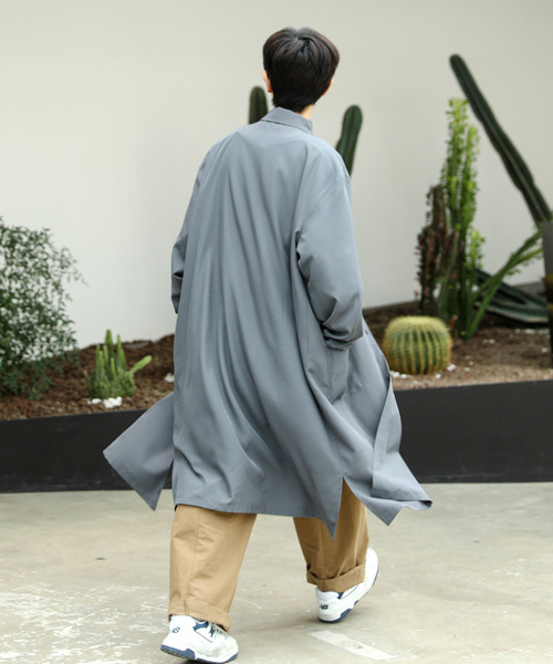 neos（ネオス）の「【neos -addictive design-】ルーズシルエット 無地 ストライプ ロング丈 レギュラーカラー シャツ（シャツ/ブラウス・メンズ・チャコールグレー/ライトグレー/テラコッタ/ベージュ/ブルー/ネイビー・MEDIUM/LARGE）」の9枚目の写真