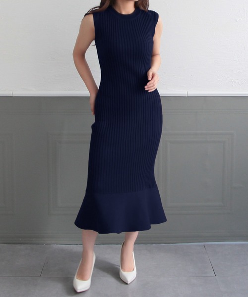 Julia Boutique（ジュリアブティック）の「ロング丈・スリーブ