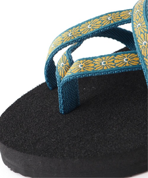 Teva(テバ)の「【TEVA/テバ】OLOWAHU(サンダル・レディース・ブラック/イエロー・23cm/24cm/25cm)」の16枚目の写真