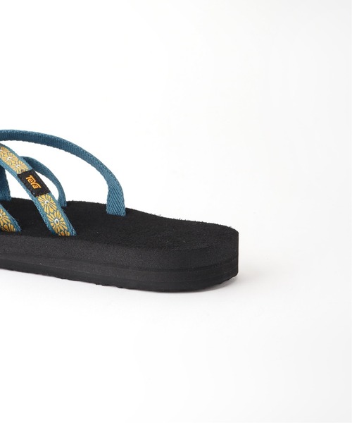 Teva(テバ)の「【TEVA/テバ】OLOWAHU(サンダル・レディース・ブラック/イエロー・23cm/24cm/25cm)」の12枚目の写真