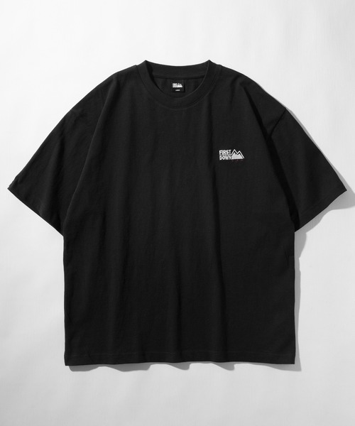 FIRST DOWN(ファーストダウン)の「【FIRST DOWN/ファーストダウン】ビッグシルエット ワンポイント ブランドロゴ刺繍 半袖Tシャツ(Tシャツ/カットソー・メンズ・ホワイト/ブラック・M/L/XL)」の6枚目の写真