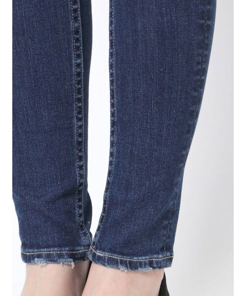 GYDA(ジェイダ)の「ミドルウエスト SIDE RIPPED スキニーデニムパンツ(デニムパンツ・レディース・インディゴブルー/ブルー・SMALL/MEDIUM/X-SMALL)」の19枚目の写真