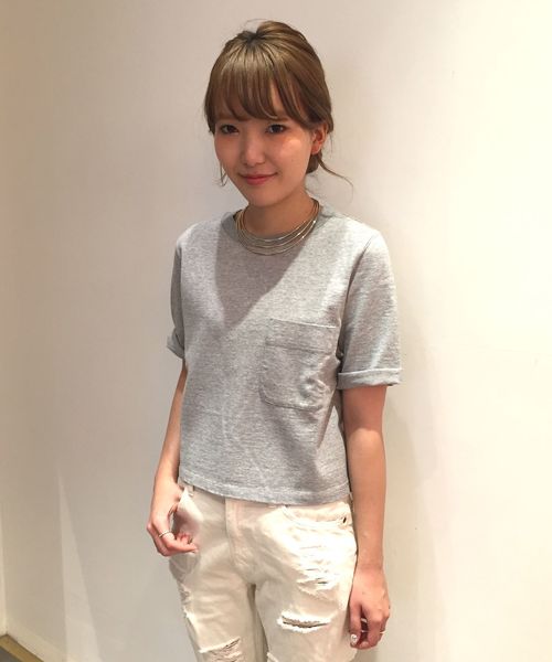 Another Edition(アナザーエディション)の「ショートTシャツ/AEBC SHORT T(Tシャツ/カットソー・レディース・ホワイト/グレー/ネイビー/イエロー/オリーブ・フリー)」の3枚目の写真