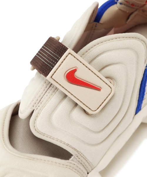 NIKE(ナイキ)の「(NIKE)ナイキ アクア リフト プレミアム シューズ(スニーカー・レディース・ベージュ・23/24.0/25.0)」の6枚目の写真